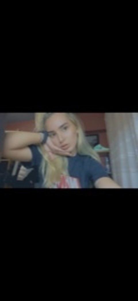 Leaked aandreeea header onlyfans leaked