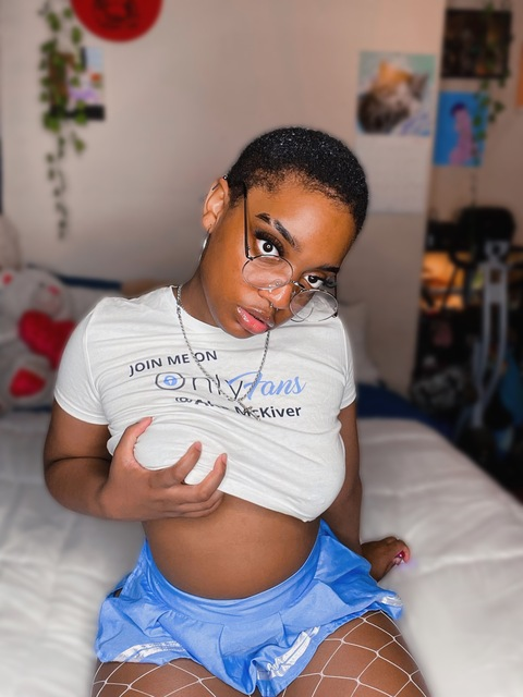 Leaked akamckiver header onlyfans leaked
