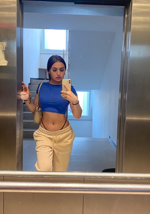Leaked alexa.lra30 header onlyfans leaked