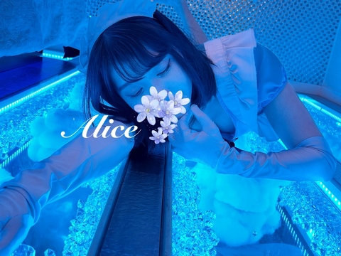 Leaked alice_monthly_fans header onlyfans leaked