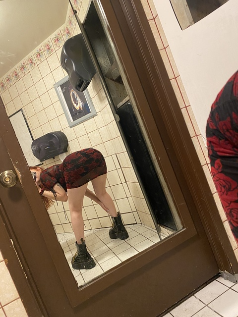 Leaked allbarknobite header onlyfans leaked