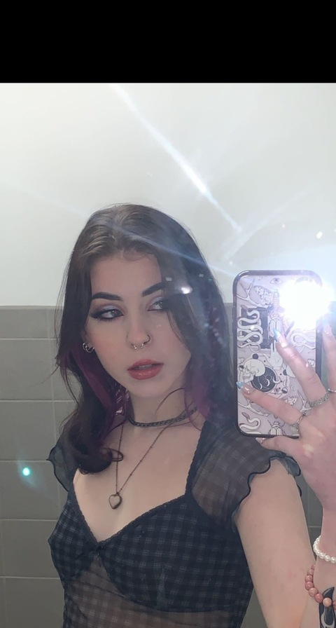 Leaked alyssa_sinn header onlyfans leaked
