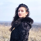 alyssaquinn Profile Picture