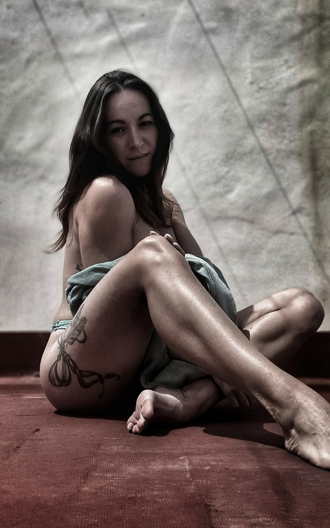 Leaked anamaria1313 header onlyfans leaked