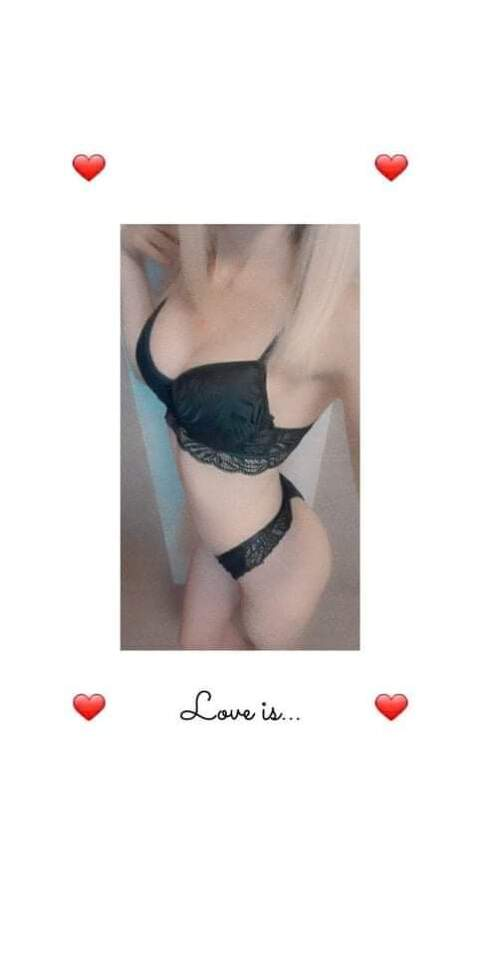 Leaked anamarialazar19 header onlyfans leaked