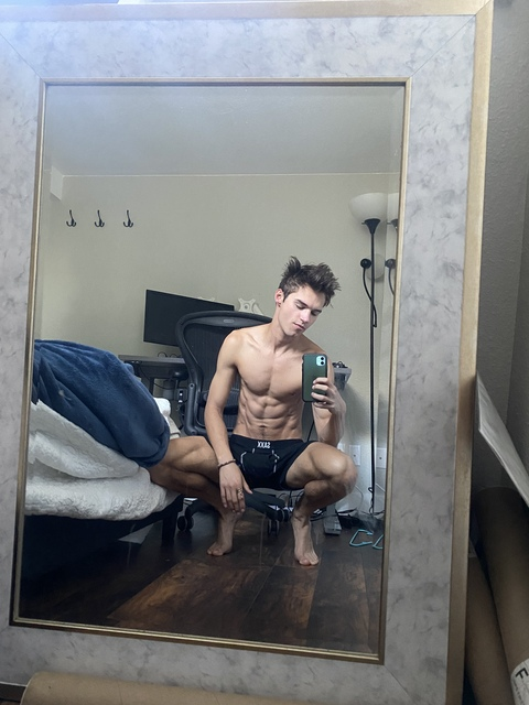 Leaked andrehert header onlyfans leaked