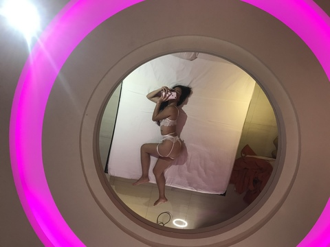 Leaked angevaalen header onlyfans leaked