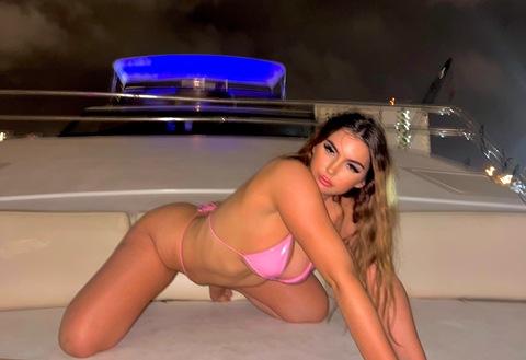 Leaked babyy_meggg header onlyfans leaked
