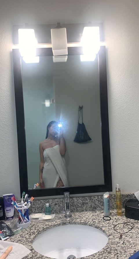 Leaked badbitchhh17 header onlyfans leaked