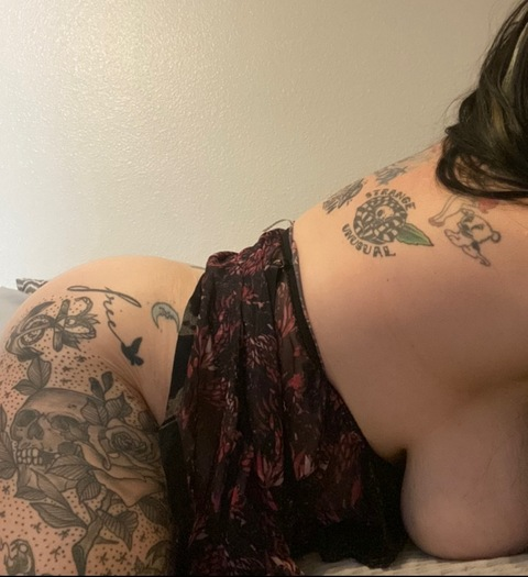 Leaked bbwcrystalbluvip header onlyfans leaked