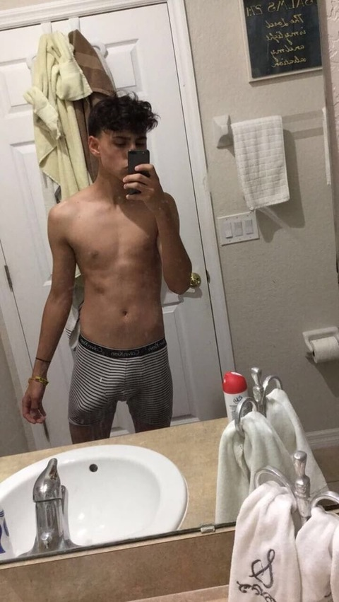 Leaked bicuriouspxpi header onlyfans leaked