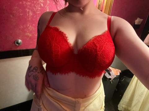 Leaked bigtittyhorsegirl header onlyfans leaked