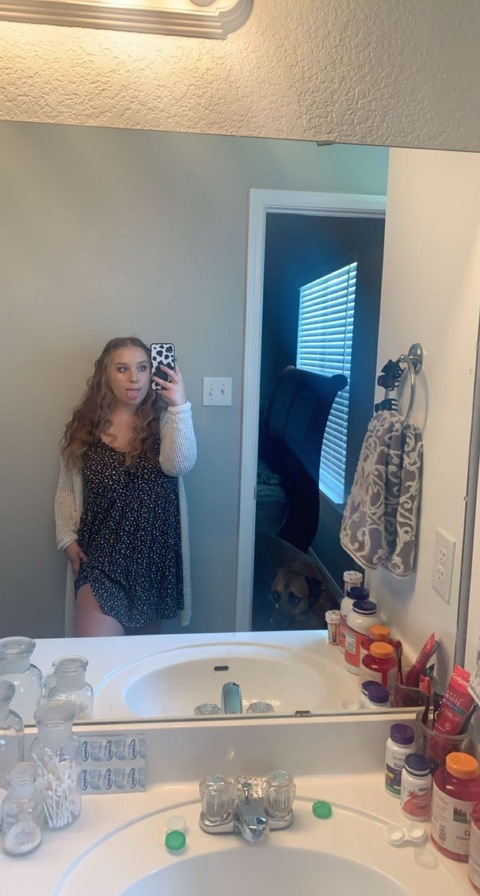 Leaked blowiechloe header onlyfans leaked
