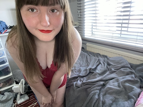 Leaked caroline_annxx header onlyfans leaked