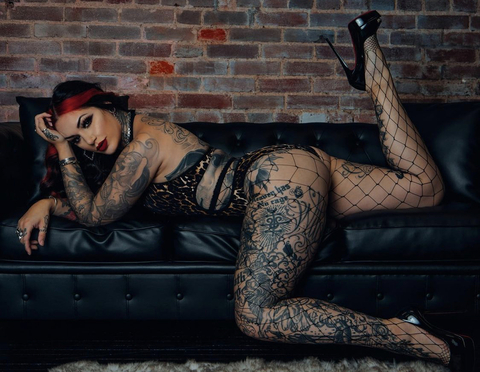 Leaked cervenafoxfree header onlyfans leaked