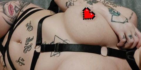 Leaked chanelxxxof header onlyfans leaked