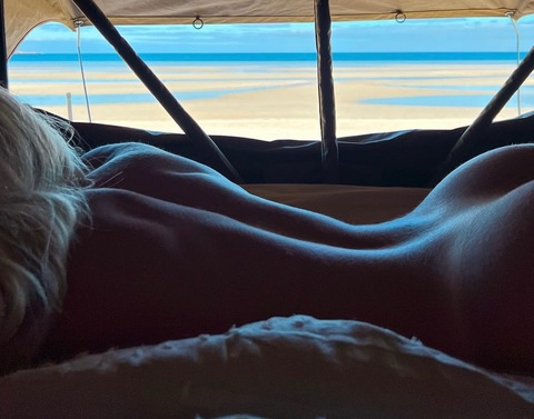 Leaked chloerobertsxo header onlyfans leaked