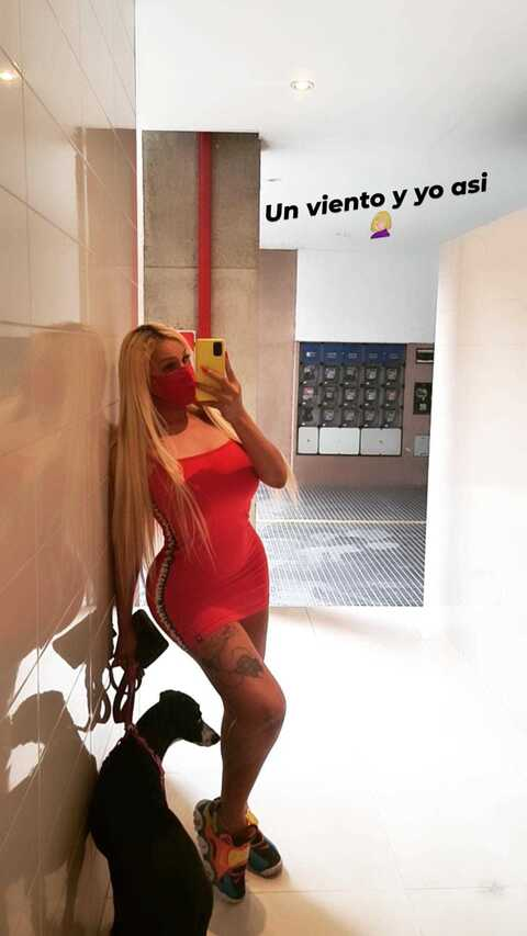 Leaked claudiaisabella header onlyfans leaked