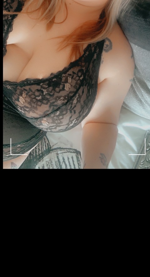 Leaked cleoroxanne header onlyfans leaked