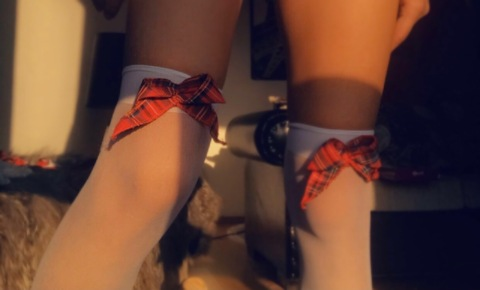 Leaked crmncarel header onlyfans leaked