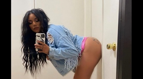 Leaked crybabykyndra header onlyfans leaked