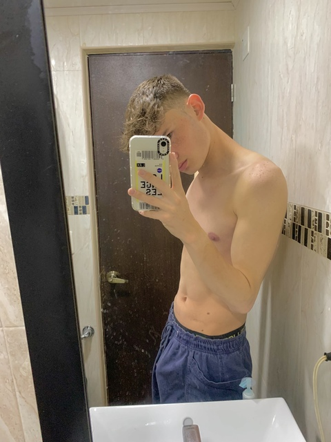 Leaked dylanmeeze header onlyfans leaked