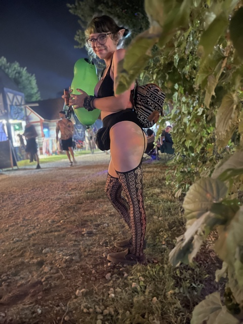 Leaked elfqueen7398 header onlyfans leaked