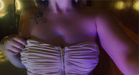 Leaked ellabxnzz header onlyfans leaked