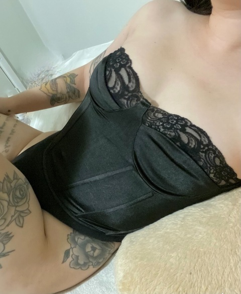 Leaked elsia header onlyfans leaked