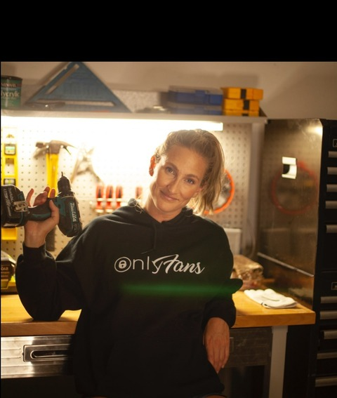 Leaked erinbuilds header onlyfans leaked