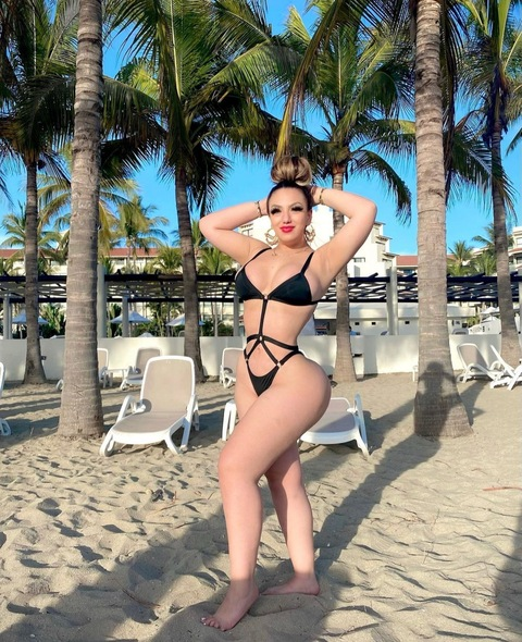 Leaked estefania.24 header onlyfans leaked