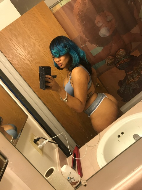 Leaked foreverpoppin header onlyfans leaked