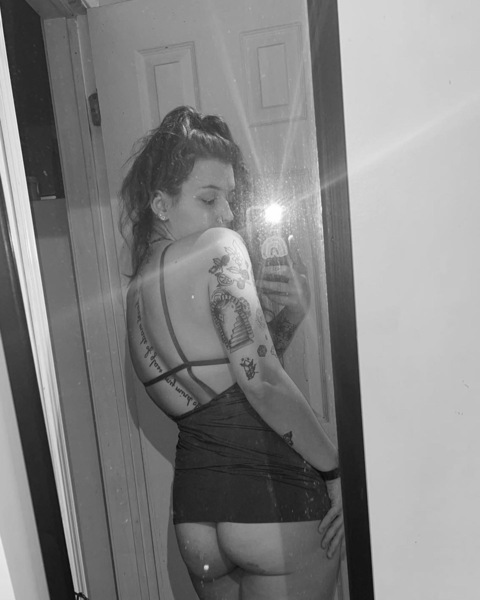 Leaked gennyrose header onlyfans leaked