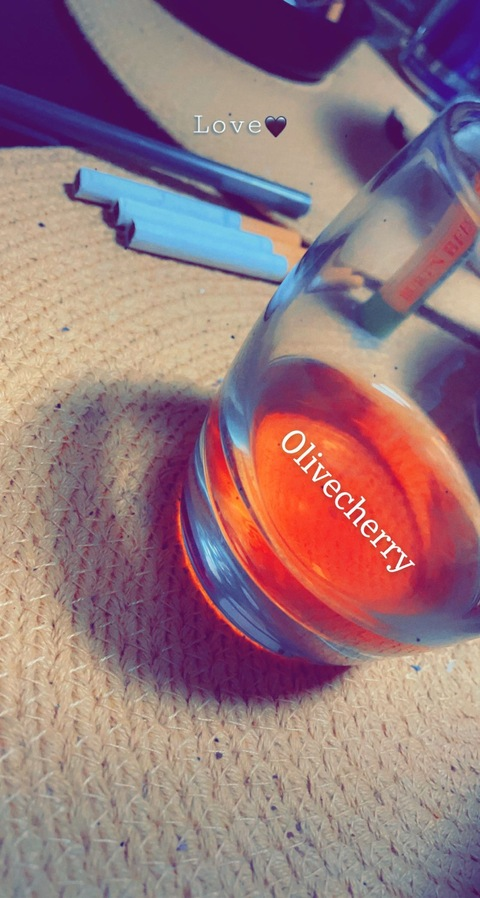 Leaked goddessolivecherry header onlyfans leaked
