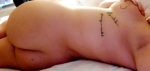 Leaked good--viiibess header onlyfans leaked