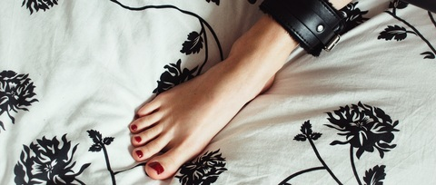Leaked graceful.soul.soles header onlyfans leaked