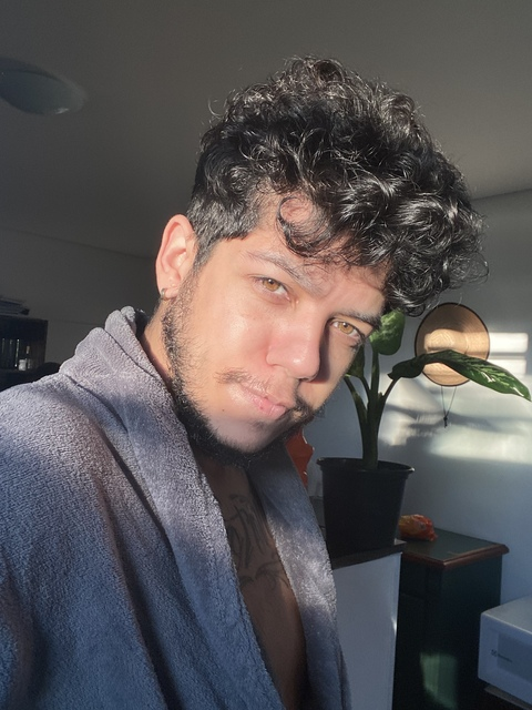 Leaked gustaveamaro header onlyfans leaked