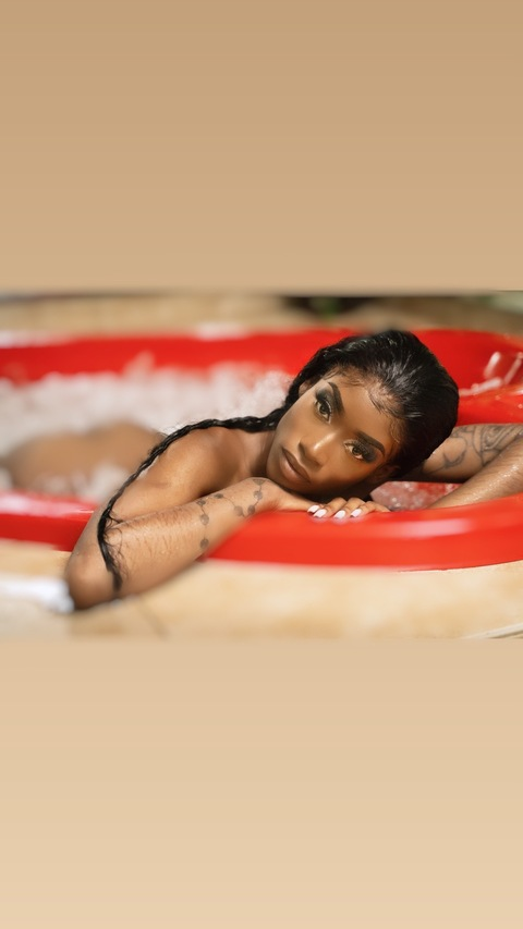 Leaked haitiankittyoxo header onlyfans leaked