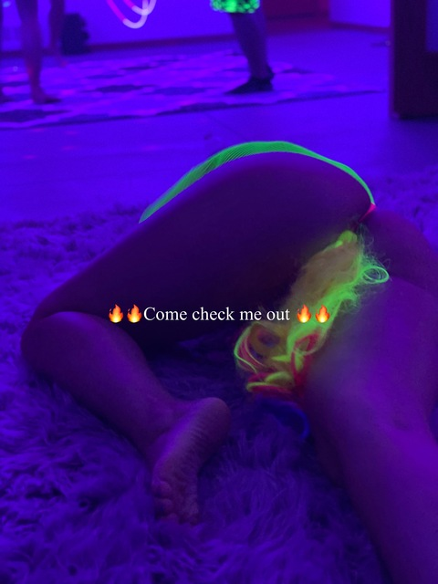 Leaked happyfeet882 header onlyfans leaked