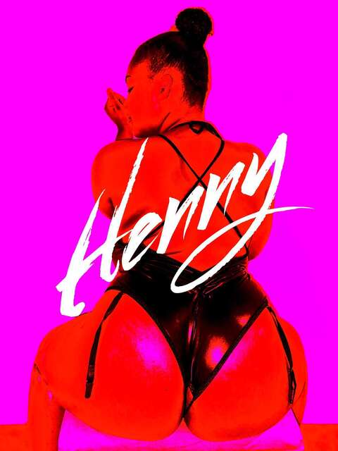 Leaked hennybaddiexo header onlyfans leaked