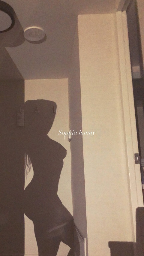 Leaked hunnysophia header onlyfans leaked