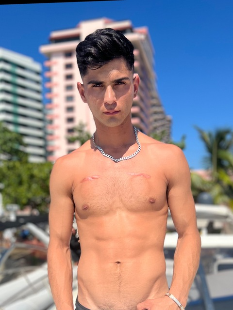 Leaked imtwitchboi header onlyfans leaked