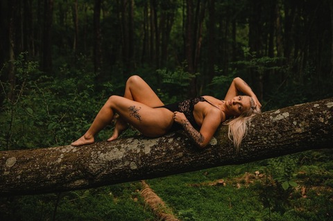 Leaked intherainnn header onlyfans leaked