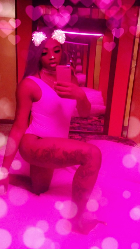 Leaked itsayianaa header onlyfans leaked