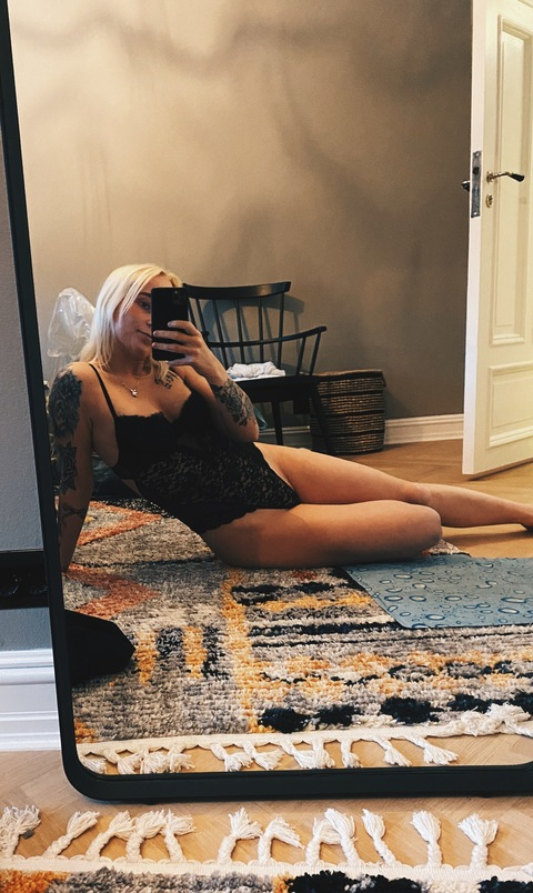 Leaked izzy_2505 header onlyfans leaked