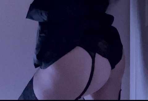 Leaked jessicaloub header onlyfans leaked