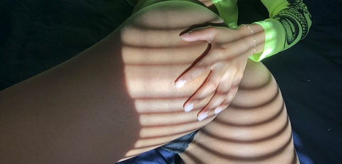 Leaked juicyliv header onlyfans leaked