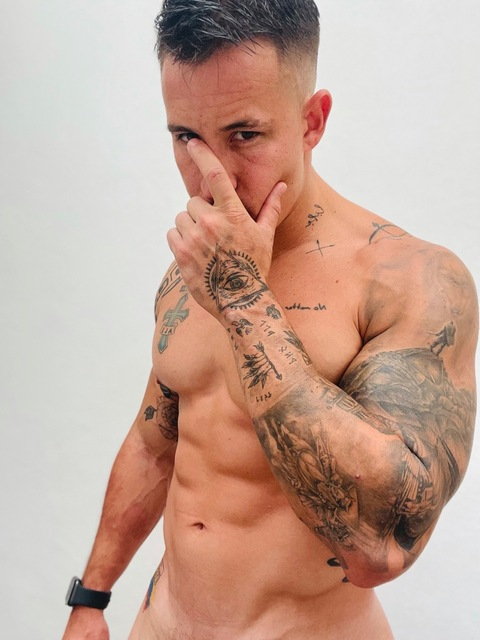Leaked justonee header onlyfans leaked