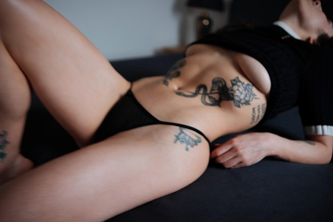 Leaked karaxaen header onlyfans leaked