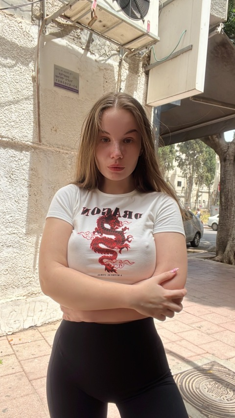 Leaked karinbaby_free header onlyfans leaked